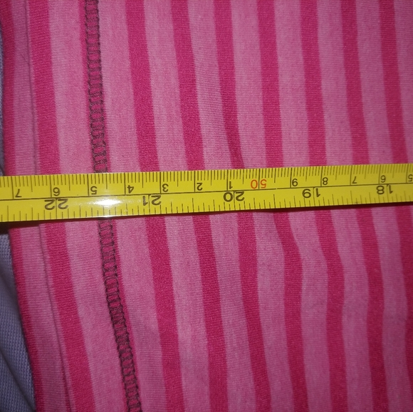 Puma ladies tee shirt. Size small - Picture 5 of 5